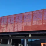 Fachada de BMW Motorrad durante la obra